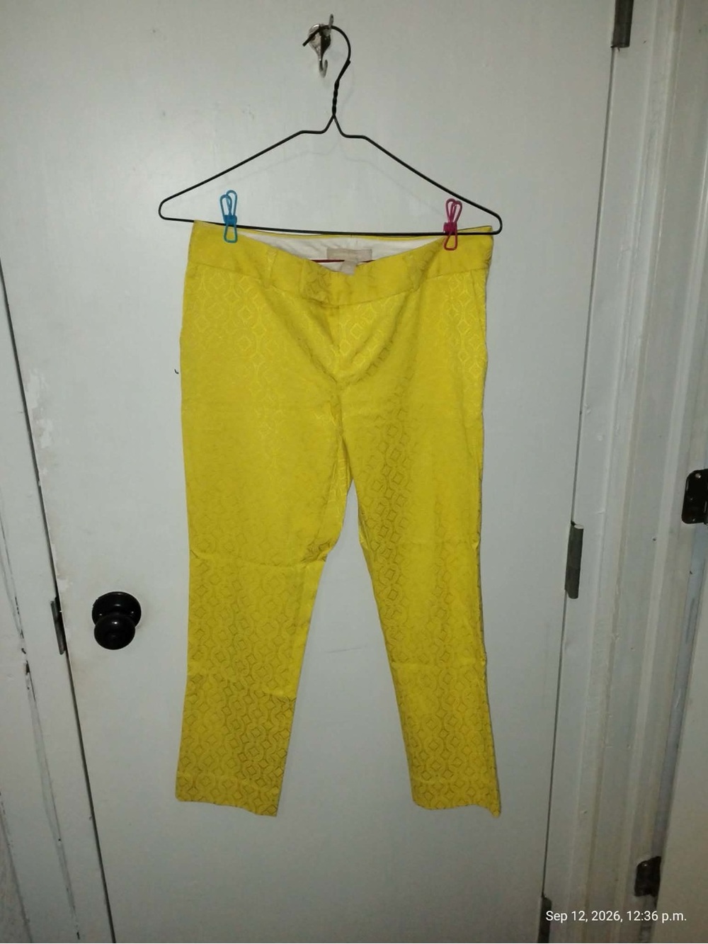 Banana Republic Yellow Cropped Ankle Pants